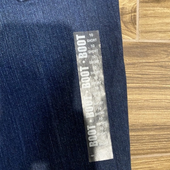 Lot of 2 NWT AEROPOSTALE CHELSEA BOOT CUT WOMENS JEANS Sz 10 Short - Picture 12 of 15